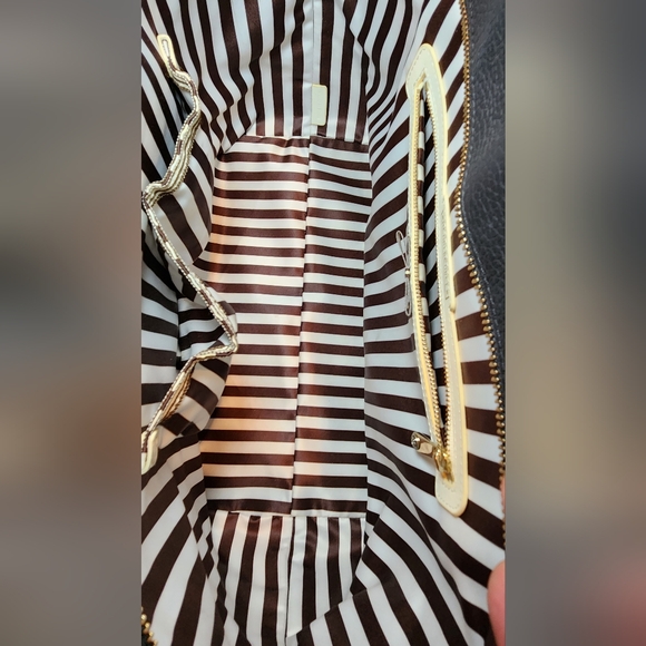 Henri bendel military tote - Picture 7 of 7